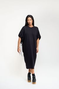 VESTIDO AMPLO RECORTES E CORDA - PRETO
