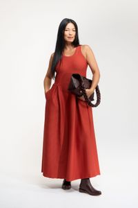 VESTIDO LONGO PREGAS TEXTURA - VERM. QUEIMADO