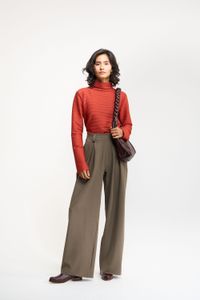 CALÇA RETA ALFAIATARIA - VERDE MILITAR