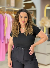 Foto do produto T-shirt Eudora - Gola V