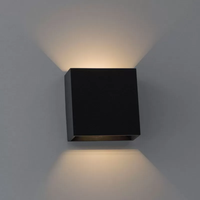 Foto do produto Arandela LED Dron Quadrado Facho Duplo Externo 4W 3000K Preto - Nordecor 2011