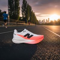 Foto do produto Tenis New Balance Fuelcell Rebel V5 Masculino