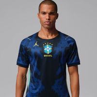 Foto do produto Camisa Nike Brasil Jordan II 26/27 Torcedor Pro Masculina Cod 17939