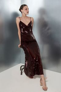 Foto do produto VESTIDO PAETÊ MARINA