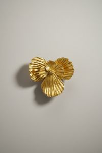 Foto do produto Escultura Flor Dourada - M