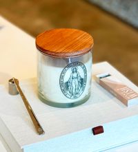 Foto do produto Vela 3 Pavios N. Sra das Graças - Chá Branco 720g