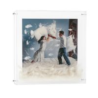 Foto do produto Quadro em Acrílico Guerra de Travesseiros
