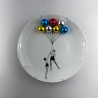 Foto do produto Prato Meninas & Balões Coloridos - Greghi Design - 27cm