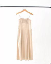 Foto do produto VESTIDO MIDI PRINCESS