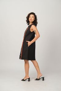 Vestido Vitória Trama Sustentável Artesanal - Preto