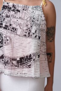 Blusa Mapa de Alça Dupla Face - Estampa / Coral