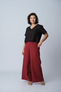 Blusa Margarida 100% Linho Manga Curta - Preto