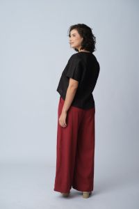 Blusa Margarida 100% Linho Manga Curta - Preto