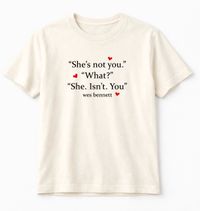 Foto do produto Camiseta She's Not You