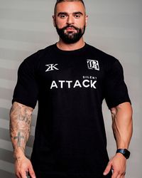 CAMISETA ATTACK PRETA