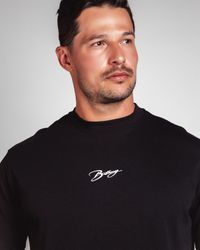 CAMISETA SIGN OVERSIZED PRETA