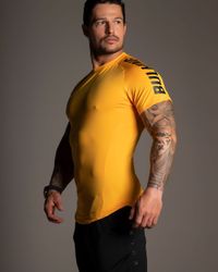 CAMISETA BOOST AMARELA