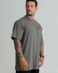 CAMISETA OVERSIZED MONOGRAM CINZA