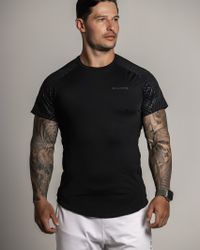 CAMISETA INVICTO TECH FUTURE PRETA