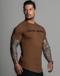 CAMISETA UNLTD BULKING MARROM