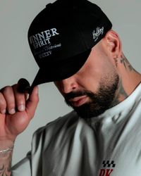 BONÉ TRUCKER WINNER PRETO