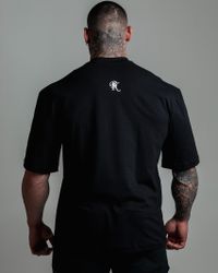 CAMISETA OVERSIZED HERITAGE PRETA