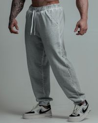 CALÇA JOGGER STRIVE CINZA