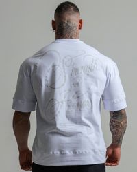 CAMISETA OVERSIZED STRENGTH BRANCA