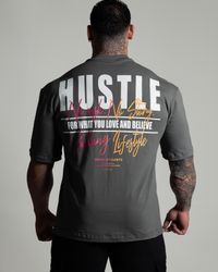 CAMISETA OVERSIZED HUSTLE II CHUMBO