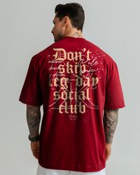 CAMISETA OVERSIZED DONT SKIP BORDÔ