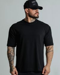 CAMISETA OVERSIZED STRONGERS PRETA