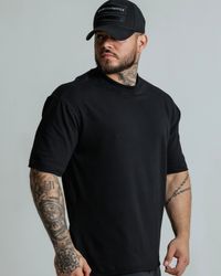 CAMISETA OVERSIZED STRONGERS PRETA