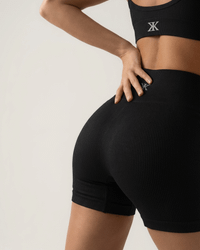SHORT SEAMLESS SIGNATURE BLACK