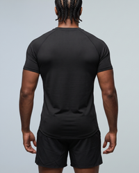CAMISETA RAGLAN BASIC PRETA