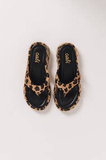 Chinelo Plataforma Onça