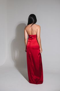 Vestido Longo de Cetim Jade Vermelho