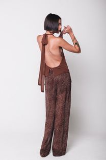Blusa Frente Única Marrom 