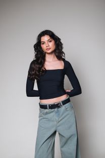 Blusa Manga Longa Mia Preta 