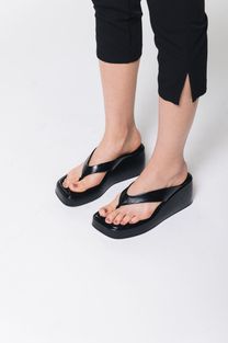 Chinelo Plataforma Acolchoado Preto