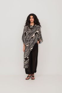 Blusa Assimétrica Estampada Siesta 