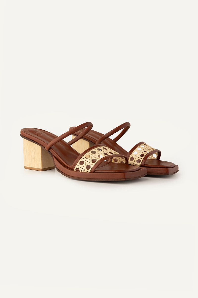 TAMANCO CARRIOLA | CARRIOLA CLOG