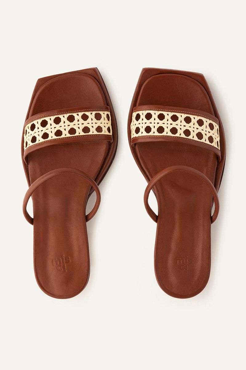 TAMANCO CARRIOLA | CARRIOLA CLOG