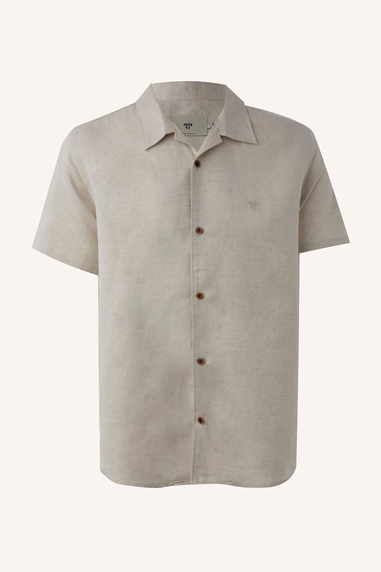 CAMISA MANGA CURTA VISCOLINHO LOGO BORDADO CRU | SHORT SLEEVE VISCOSE SHIRT RAW LOGO