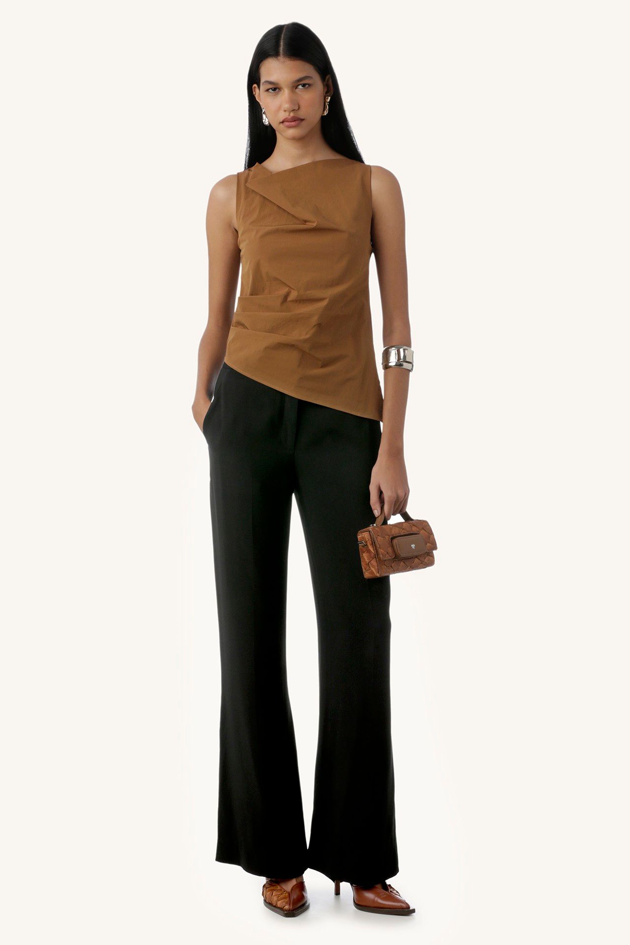TOP DECOTE DEGAGE MARROM | BROWN DEGAGE NECKLINE TOP