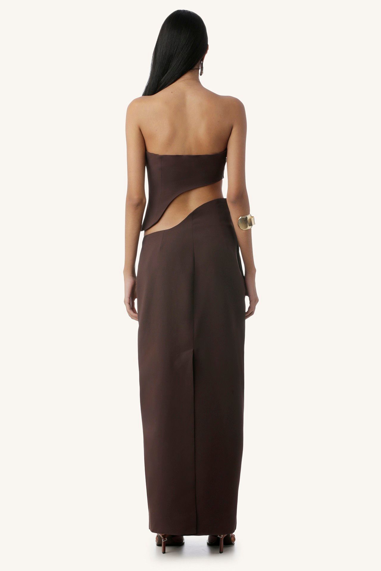 VESTIDO ARGOLISTA CREPE MARROM | ARGOLISTA BROWN CREPE DRESS