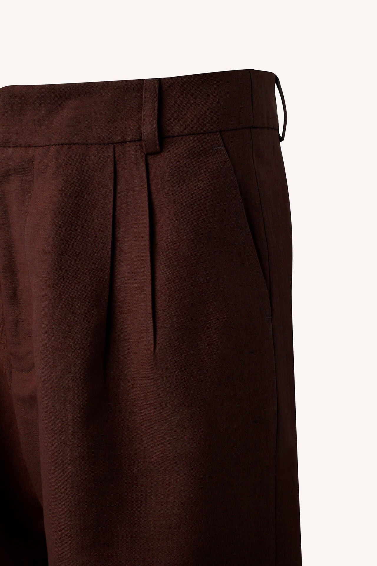 BERMUDA ALFAIATARIA LINHO ALGODÃO MARROM |  TAILORING SHORTS LINEN COTTON BROWN