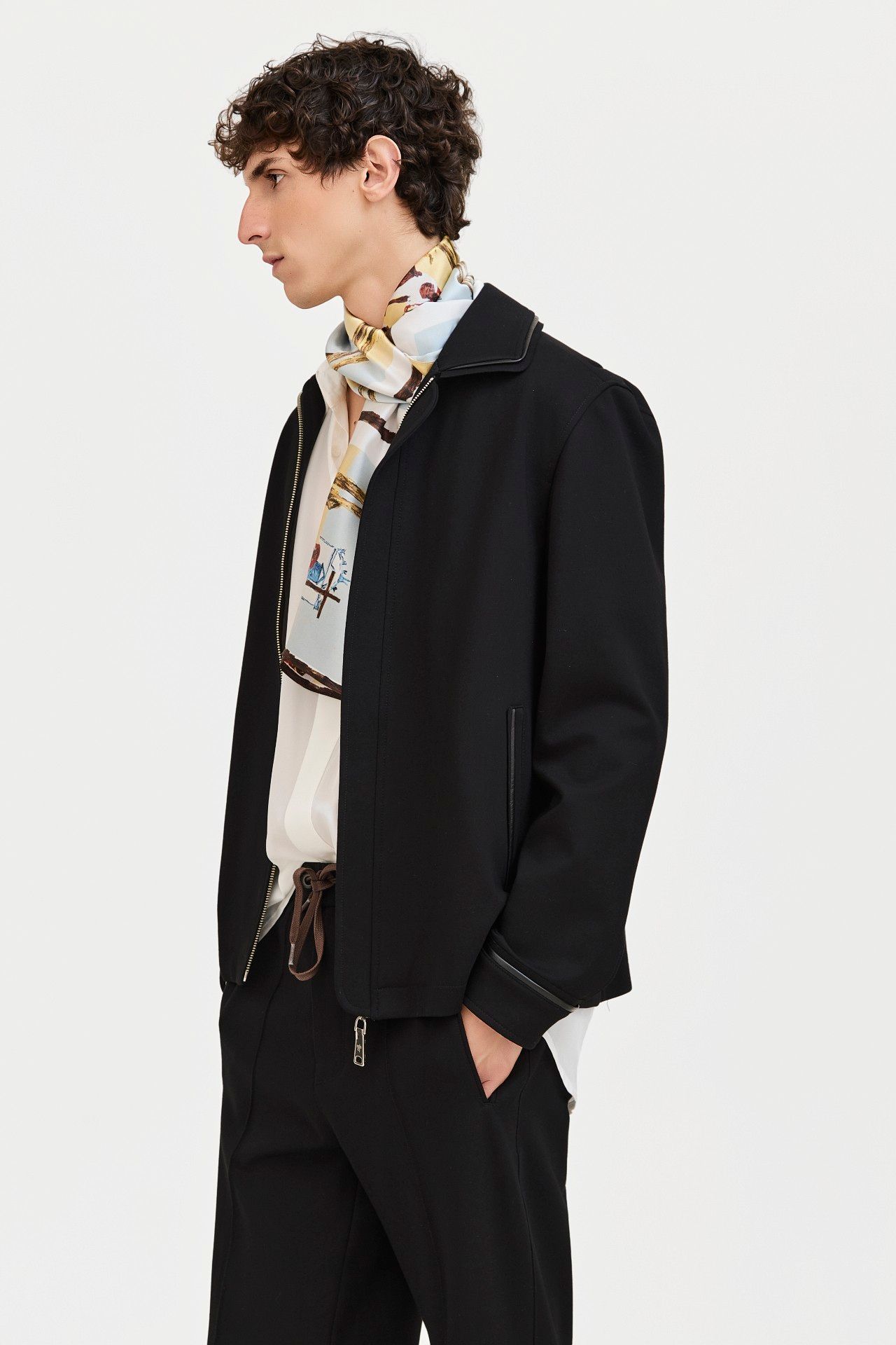 JAQUETA TAPITANGA PRETO | BLACK TAPITANGA JACKET