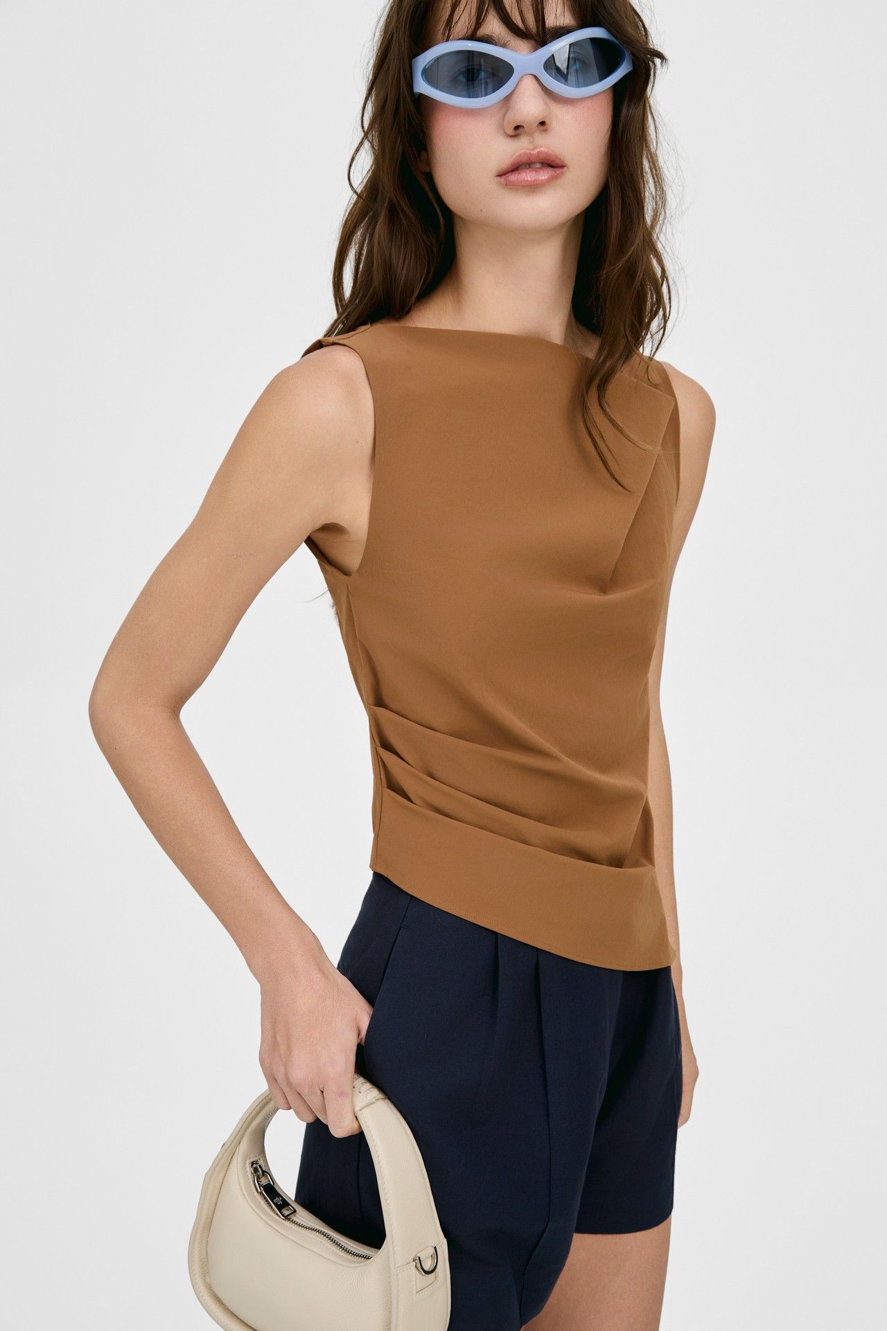 TOP DECOTE DEGAGE MARROM | BROWN DEGAGE NECKLINE TOP