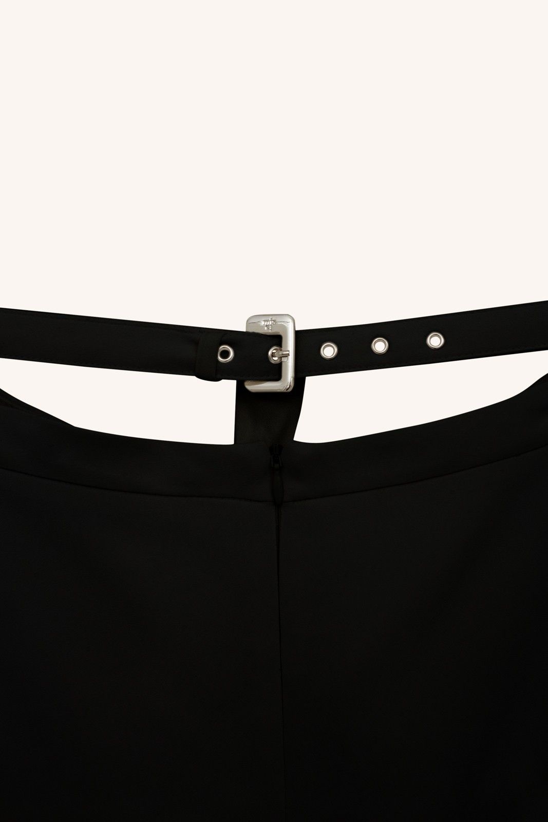 SAIA ELISA CREPE PRETO | ELISA CREPE BLACK SKIRT