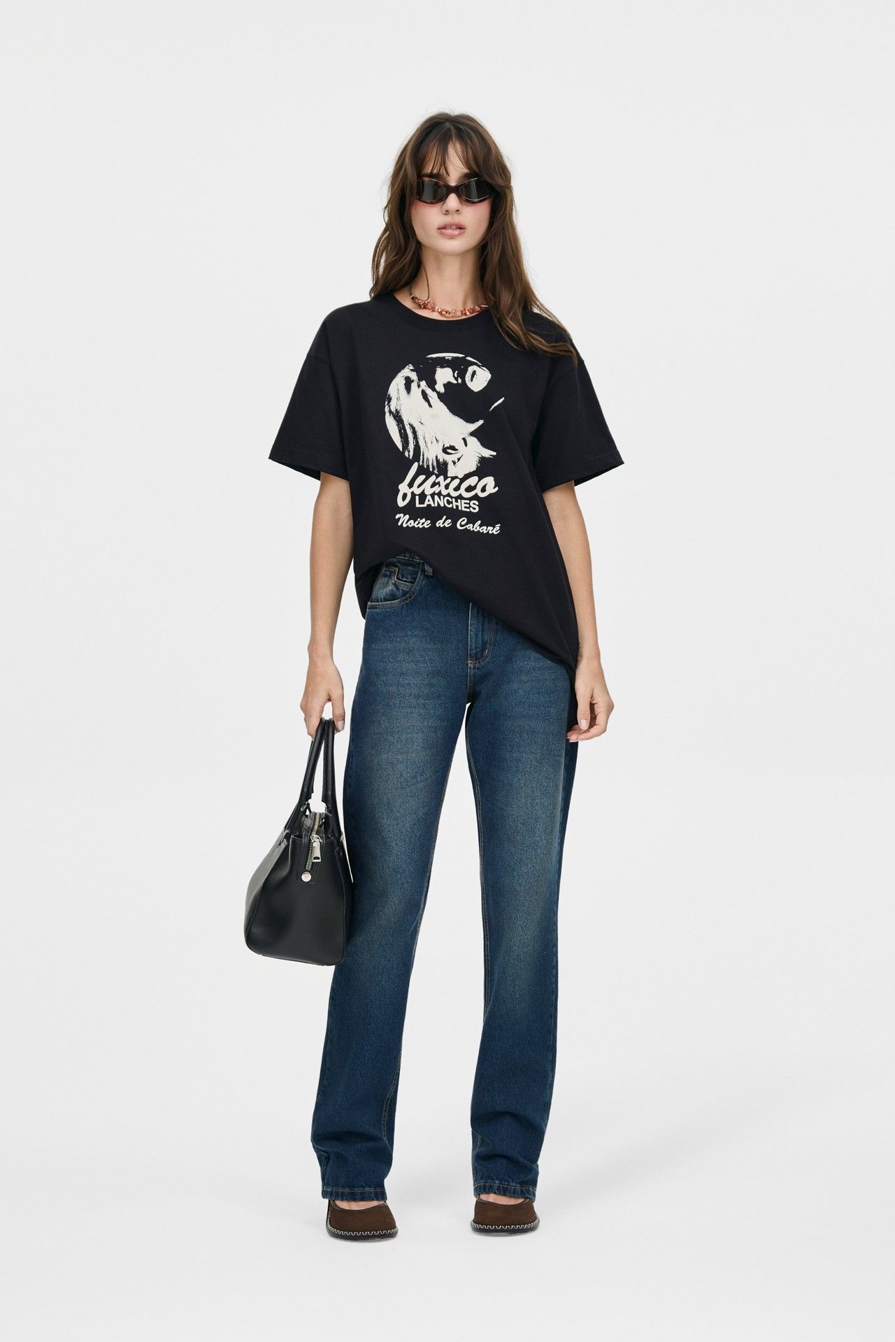 CAMISETA CABARÉ PRETO | CABARÉ BLACK  T-SHIRT